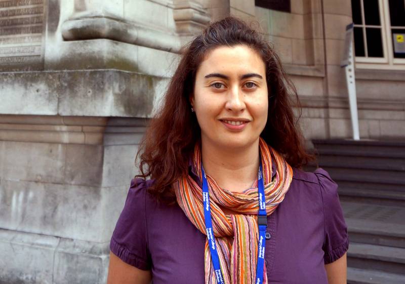 “Queremos que, donde había un implante, termine habiendo hueso nuevo del propio paciente” 