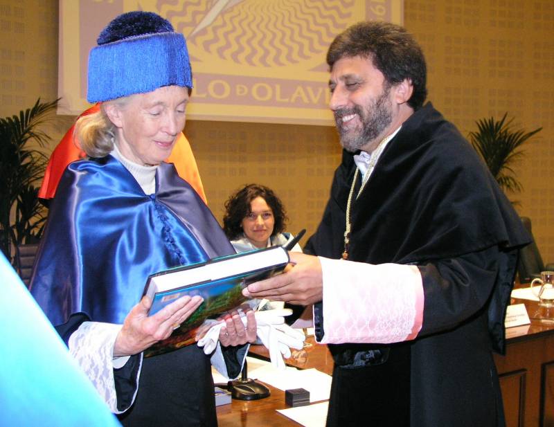 Jane Goodall, doctora Honoris Causa por la Universida Pablo Olavide de Sevilla