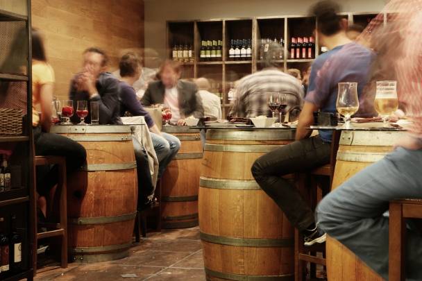 El exceso de alcohol mata a más de tres millones de personas cada año en el mundo, según la OMS. / Pixabay
