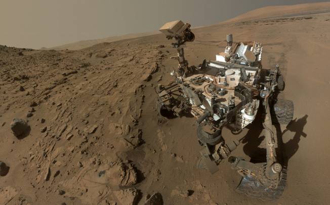 Selfie de Curiosity para celebrar su primer año marciano en el planeta rojo. / NASA/JPL-Caltech/MSSS