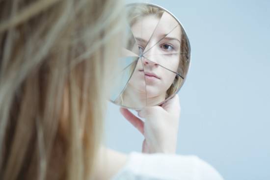Especialistas en trastornos mentales han propuesto eliminar el término ‘esquizofrenia’ y contemplar, en su lugar, el amplio espectro de psicosis que existen. Imagen: Fotolia