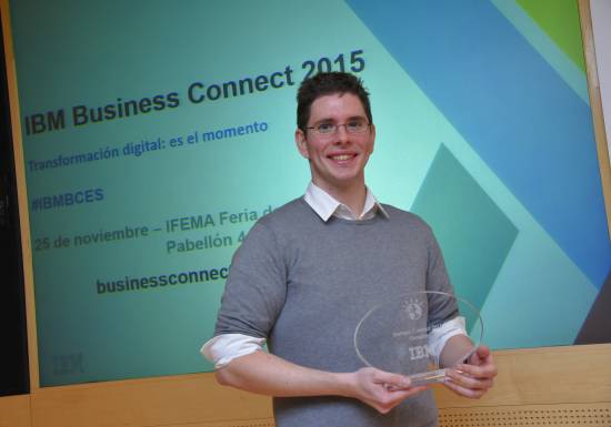 Oscar Flores, consejero delegado de Made of Genes y ganador de la competición de emprendedores Startups Connect 2015 / IBM