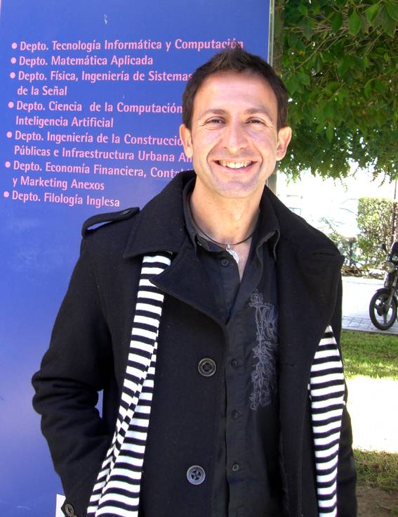 “Quizá la incorporación de las TIC a nuestras vidas no sea inmediata, pero es un proceso imparable”