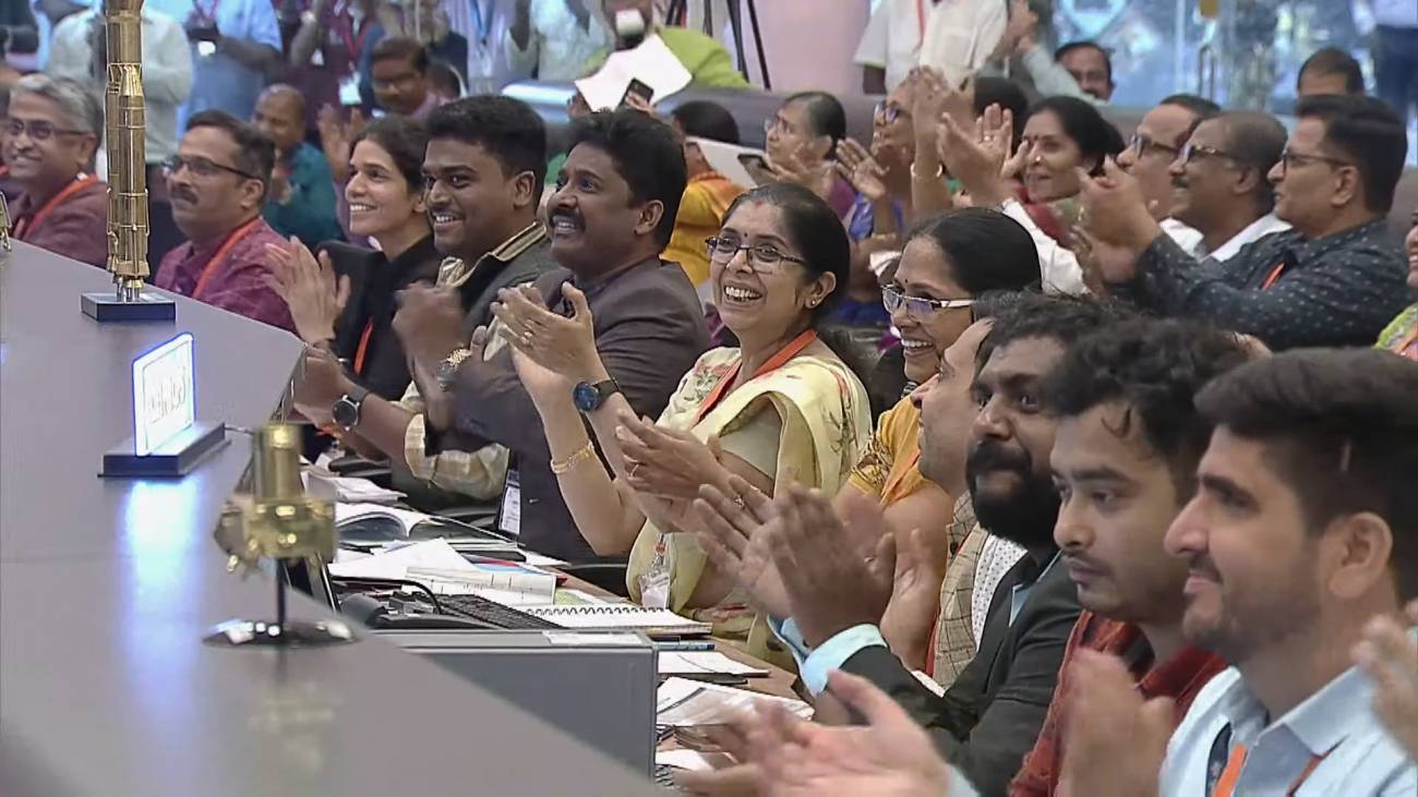 Alegría en el centro de mando de la misión Chandrayaan-3. / ISRO