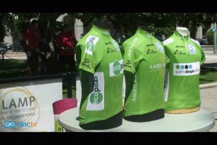 La Vuelta Ciclista a España se viste de "verde"