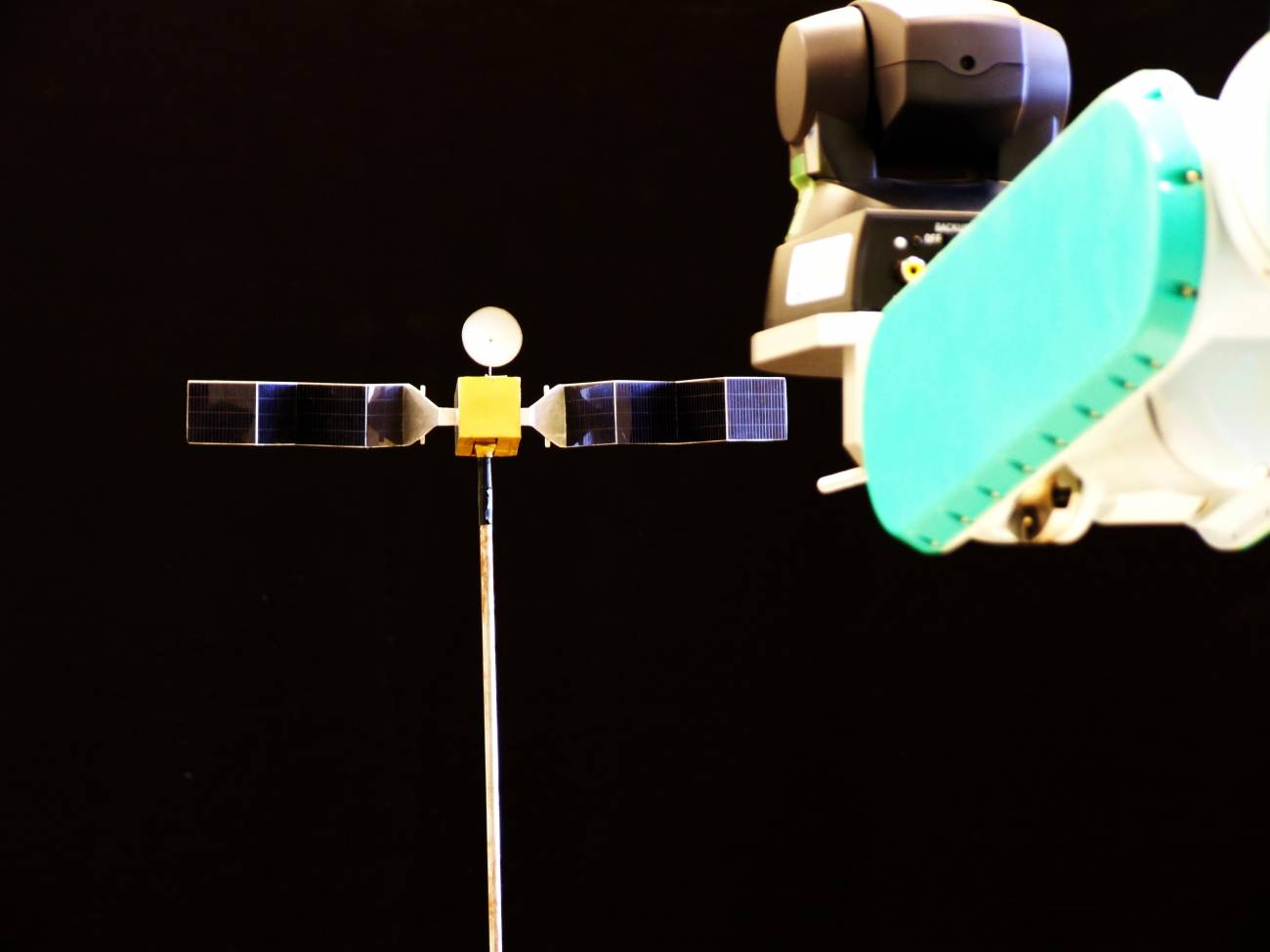 Un nuevo sistema para localizar y agarrar satélites en el espacio