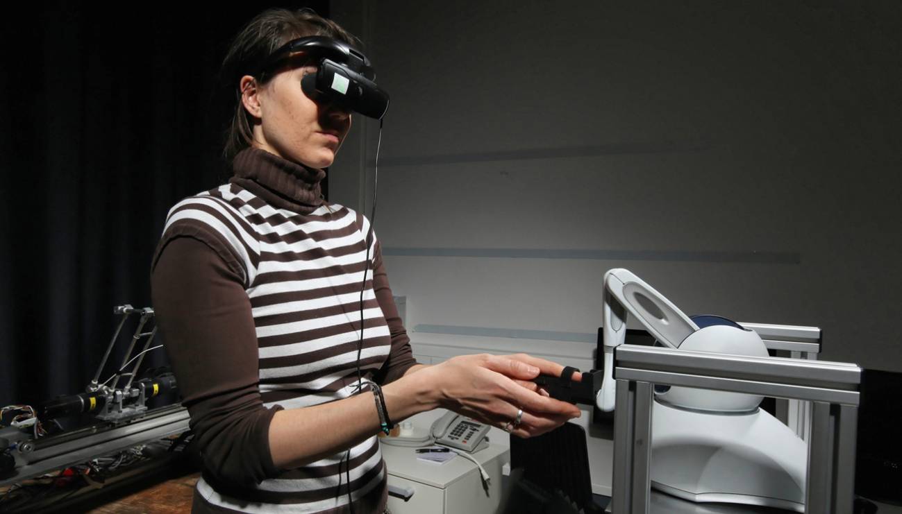 Un robot explica las presencias fantasmales