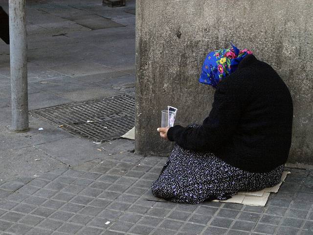 El número de personas pobres en España ha aumentado un 45% 