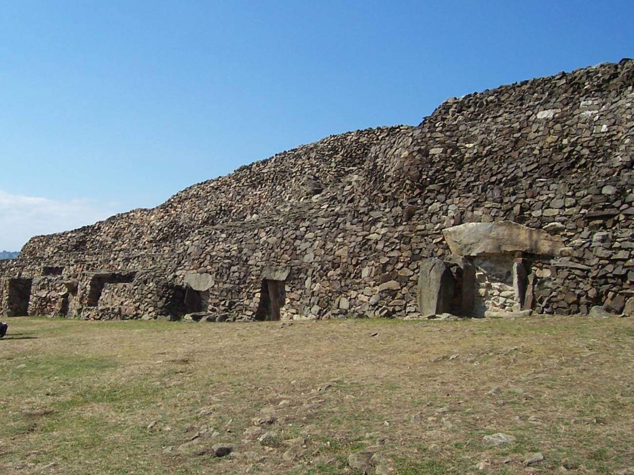 Pinturas funerarias decoraban los megalitos más antiguos de Europa