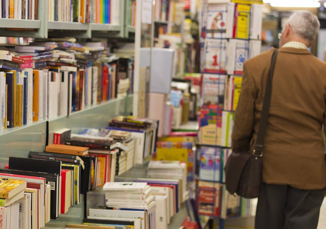 El sistema informático desarrollado en la Universidad de Granada permite predecir qué ventas tendrá un libro si se llega a publicar. (FOTO: UGRDIVULGA)