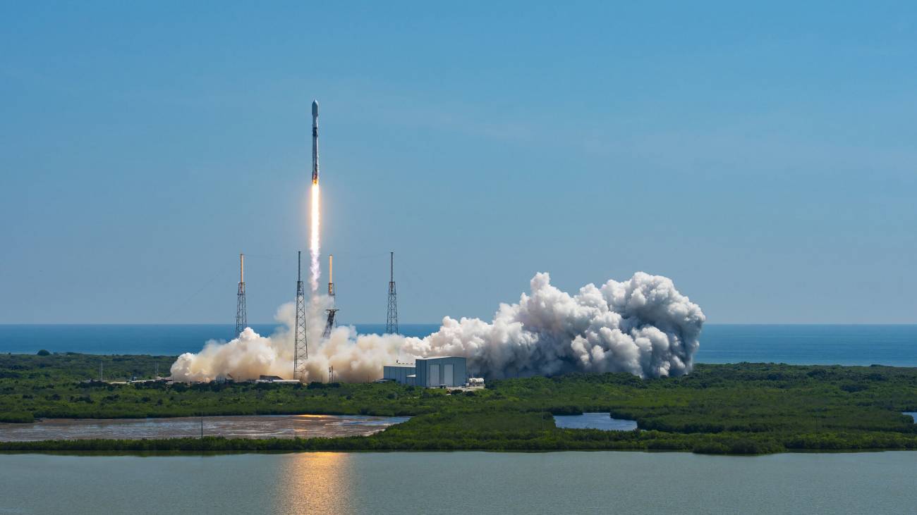 La misión espacial europea Euclid despega para explorar el universo oscuro