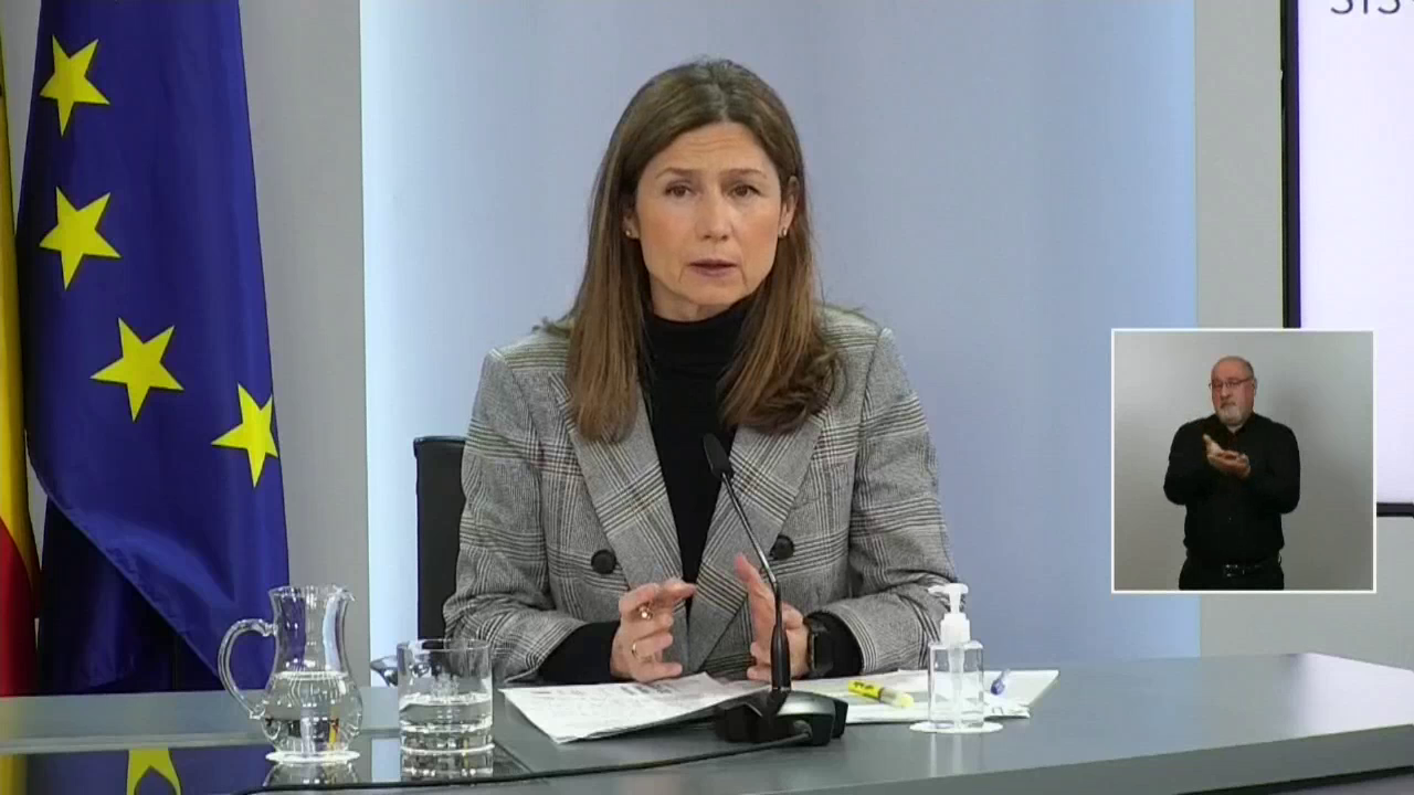 Sanidad a los ya vacunados con AstraZeneca: Los trombos son altamente improbables