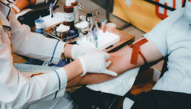análisis de sangre para medir el PSA, cáncer de próstata
