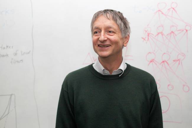 Geoffrey Hinton, premio Fronteras del Conocimiento por enseñar a pensar a los ordenadores