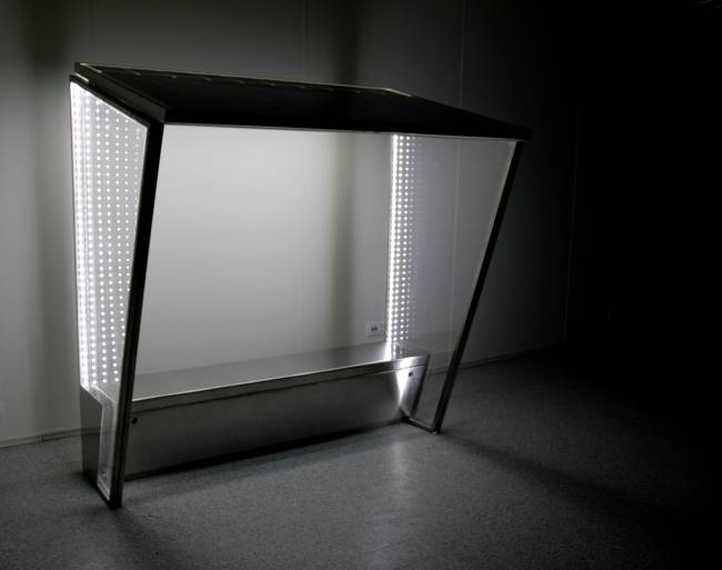 Crean un sistema de alumbrado con tecnología LED y alimentación solar
