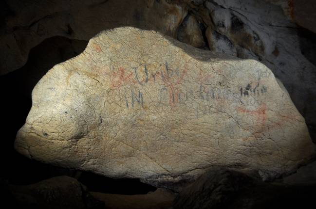 Descubiertas pinturas rupestres en la cueva de Lumentxa