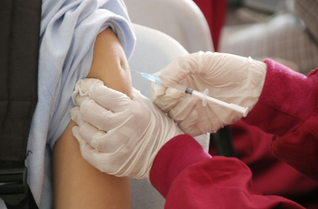 Dos estudios ratifican la eficacia de la vacuna del VPH contra el cáncer de cuello uterino