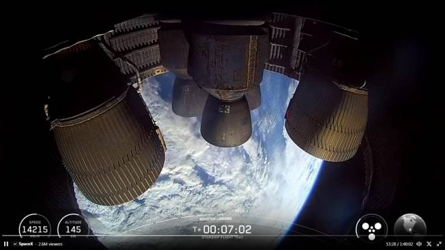 El cohete Starship llega a la órbita terrestre pero acaba cayendo al Índico tras perder el control por una fuga de combustible
