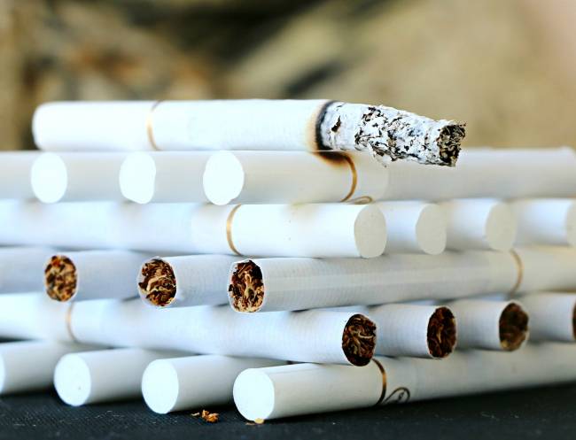 El consumo de tabaco está cayendo, pero no lo suficientemente rápido 