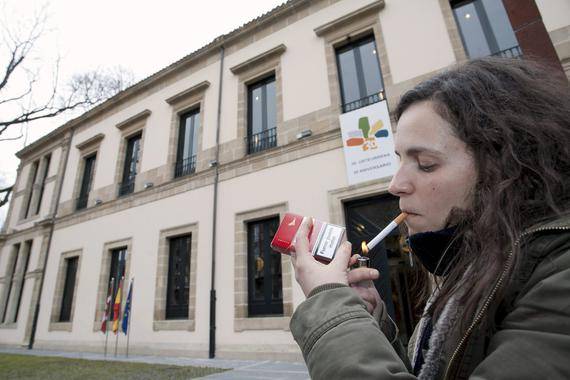 El envase neutro del tabaco disuade a los jóvenes de su consumo