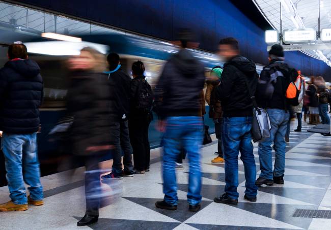 El ‘espacio vital’ que necesita una persona es de 20 a 40 centímetros y crece por efecto de la ansiedad