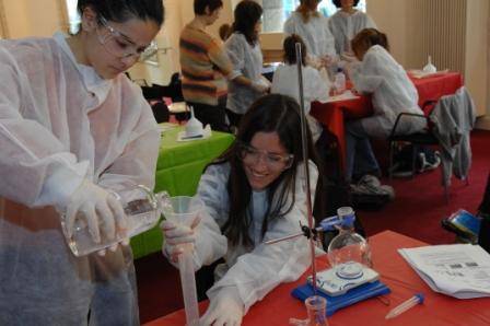 El Parc Científic Barcelona invita a todos los ciudadanos a Investigar en La Pedrera de Caixa Catalunya