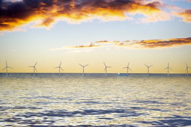 El precio de la electricidad, el cambio climático y la contaminación, prioridades de los españoles en materia de energía