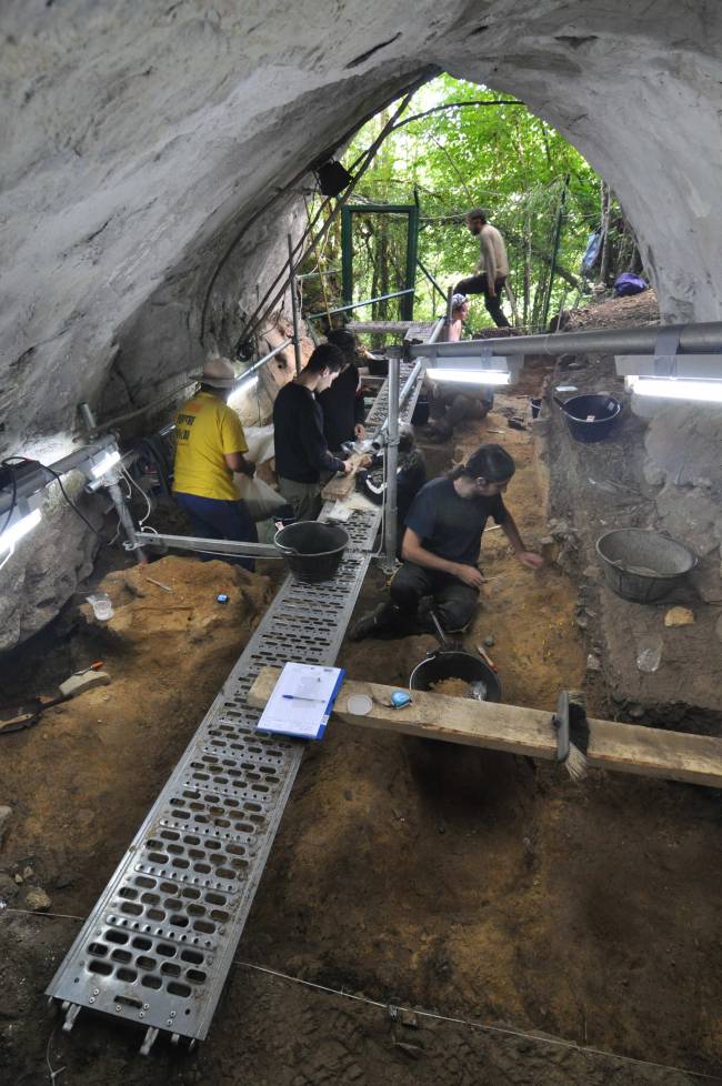 La Cova Eirós permitirá profundizar en las semejanzas y diferencias entre sapiens y neandertales
