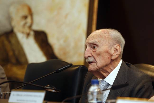 La literatura de Ayala refleja cómo la violencia hacia las mujeres se da tambien en las clases altas