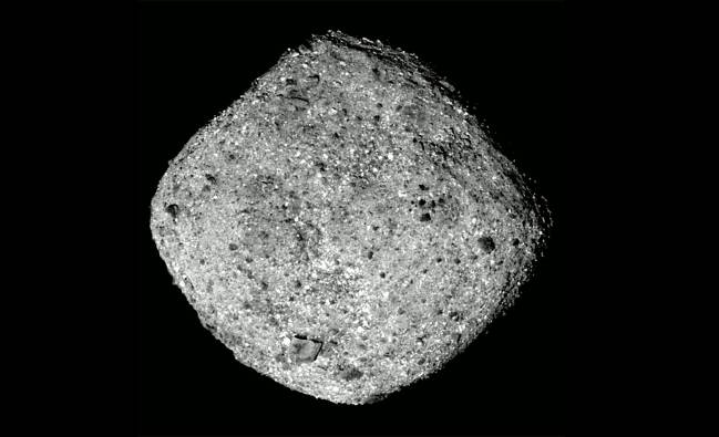 La nave OSIRIS-REx llega al asteroide Bennu