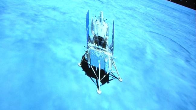 La sonda china Chang'e 5 aterriza en la Luna para traer muestras