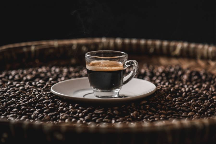 Marchando un café expreso con matemáticas