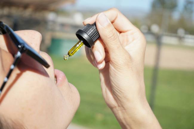 No hay pruebas suficientes para apoyar el uso de cannabis medicinal para el insomnio