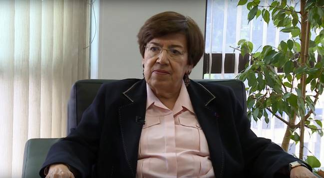 Nubia Muñoz, premiada por la vacuna contra el cáncer de cuello de útero