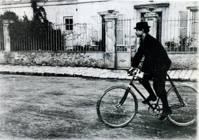 ‘Patafísica o la ciencia del absurdo