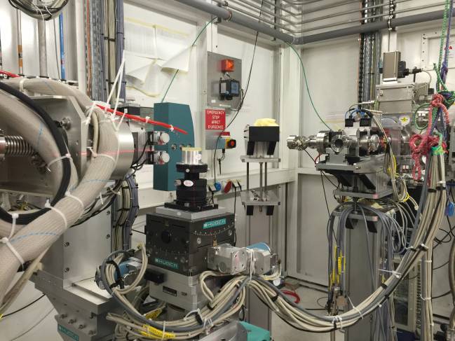 Perovskita híbrida para fabricar células solares más baratas