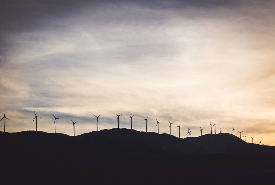 Redes neuronales para predecir la producción de energía eólica