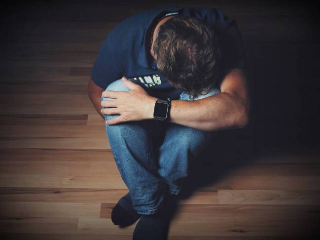 Ser hombre joven con diagnóstico de trastorno mental se asocia con un mayor riesgo de mortalidad prematura 