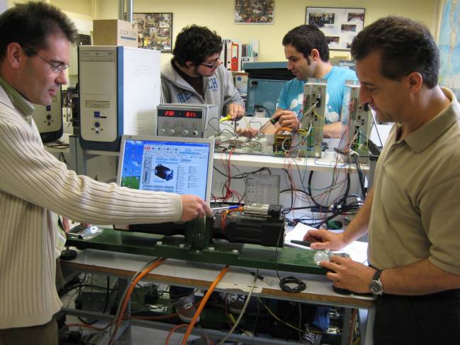 Un equipo del Campus de la UPC de Terrassa participa en un macroproyecto europeo para rediseñar los sistemas eléctricos internos de los aviones