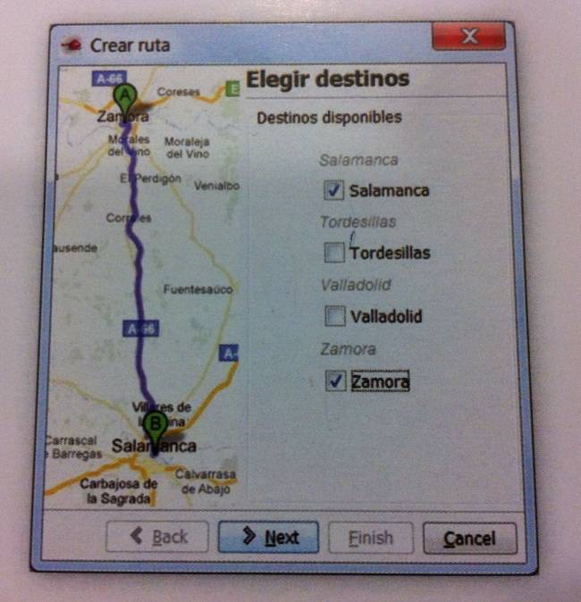 Una aplicación programa rutas de reparto para coches eléctricos