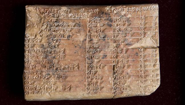 Una tablilla babilónica esconde la tabla trigonométrica más antigua del mundo