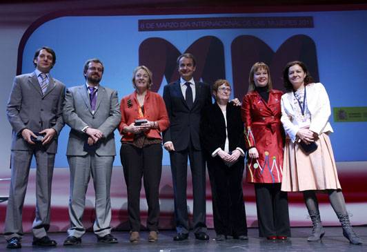 Zapatero reivindica la igualdad de las mujeres en los países árabes
