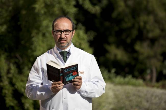 ‘El emperador de todos los males’, la biografía del cáncer que ganó el Pulitzer