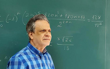 <p>Jesús Guillera es colaborador extraordinario del departamento de Matemáticas de la Universidad de Zaragoza. / J. Guillera</p>