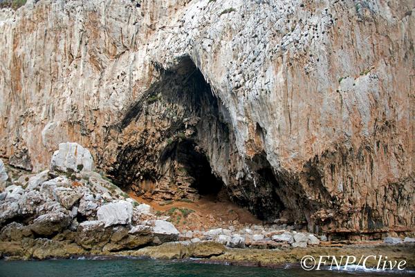 140807_cueva_gibraltar