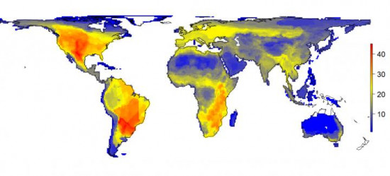 Mapa de la variación en el número de grandes mamíferos (45 kg o más grandes) que se habría producido en una escala de 100 x 100 kilómetros. Los números de la escala indican las especies. / Soren Faurby