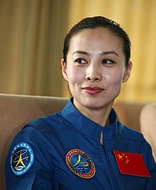 La piloto y astronauta china Wang Yaping impartió una clase de física a bordo de la estación Tiangong-1. / Randompath213