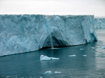 Derretimiento de la capa de hielo de Groenlandia. Imagen: Keyai