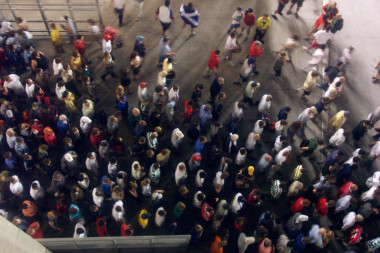 <p>El primer impulso de las personas es cooperar. Imagen:<a href="http://www.agenciasinc.es/www.flickr.com/photos/voght/2385413005/sizes/o;" target="_blank"> Stevevoght</a></p>