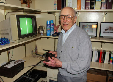 <p>Ralph H. Baer (8 de marzo de 1922 - 6 de diciembre de 2014), también conocido como el “padre de los videojuegos” nos dejaba este mes a los 92 años. / OUGH </p>